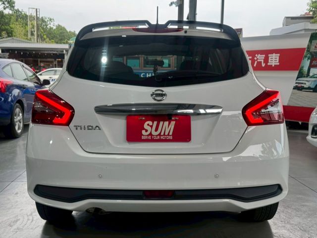 TIIDA  第4張相片