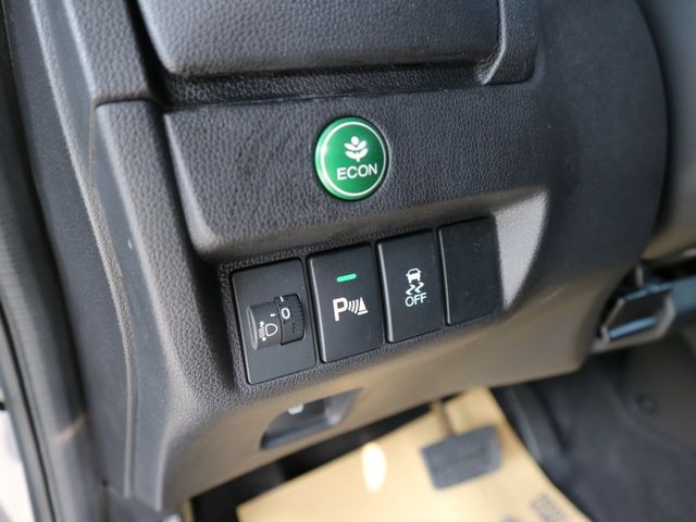 里程履約保證僅跑8萬 頂級S版 行車紀錄器 倒車顯影 衛星導航 換檔撥片 ECO節能 i-Key 循跡防滑 恆溫空調  第7張相片