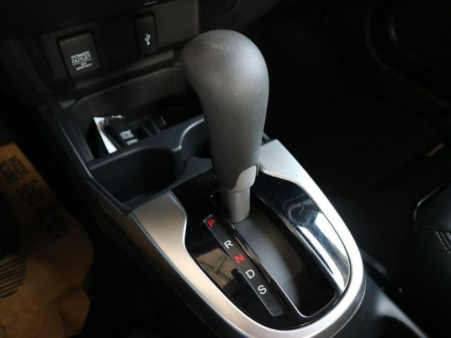 里程履約保證僅跑8萬 頂級S版 行車紀錄器 倒車顯影 衛星導航 換檔撥片 ECO節能 i-Key 循跡防滑 恆溫空調  第16張相片