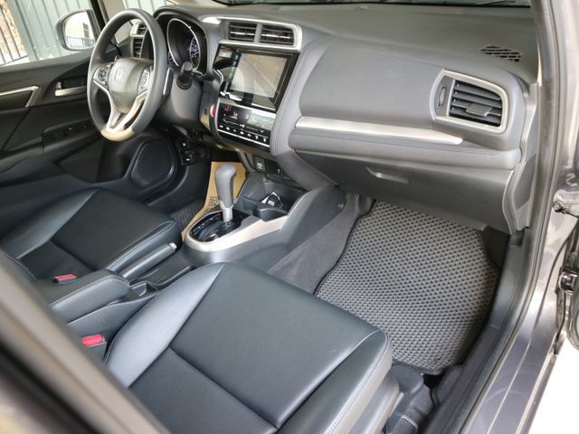 里程履約保證僅跑8萬 頂級S版 行車紀錄器 倒車顯影 衛星導航 換檔撥片 ECO節能 i-Key 循跡防滑 恆溫空調  第19張相片