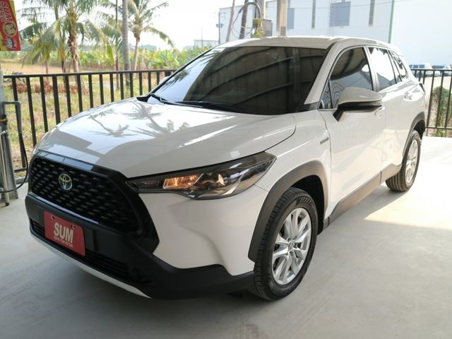 里程履約保證僅跑2萬 豪華版原廠保固 iKey 遠光自動控制 後出風口 前後行車紀錄器 CARPLAY ACC 車道偏離  第2張相片