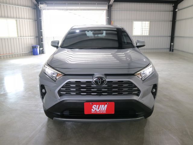 ※限量送影音系統※里程履約保證僅跑6萬 旗艦版 環景 電動記憶座椅 數位儀表 ACC 盲點 電動尾門 前後行車紀錄器  第6張相片