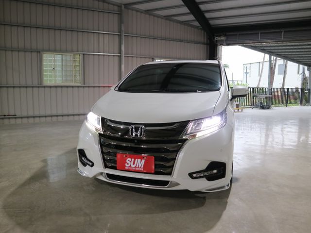 里程履約保證 APEX頂級版 加配電動尾門 電動天窗/座椅 ACC 車道偏離 盲點 環景 導航 CARPLAY LED燈  第1張相片