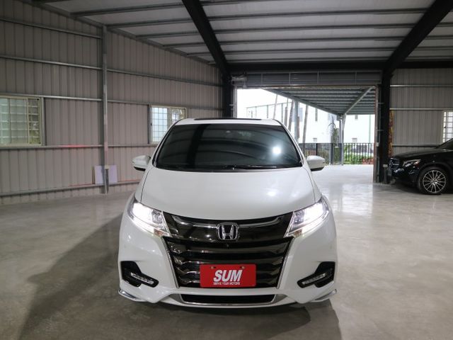 里程履約保證 APEX頂級版 加配電動尾門 電動天窗/座椅 ACC 車道偏離 盲點 環景 導航 CARPLAY LED燈  第6張相片