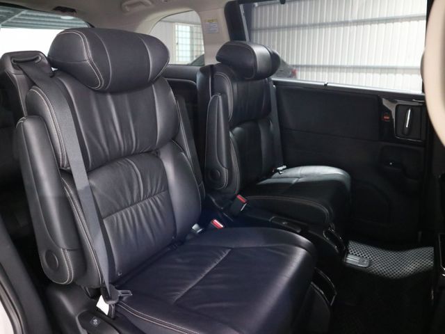 里程履約保證 APEX頂級版 加配電動尾門 電動天窗/座椅 ACC 車道偏離 盲點 環景 導航 CARPLAY LED燈  第18張相片