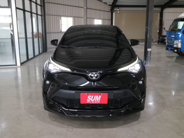 里程履約保證僅跑4萬 小改款豪華版 空力套件 LED日行燈/頭燈/尾燈 盲點 電動尾門/座椅 倒車顯影 CARPLAY  第6張相片