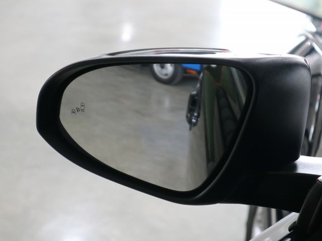 里程履約保證僅跑4萬 小改款豪華版 空力套件 LED日行燈/頭燈/尾燈 盲點 電動尾門/座椅 倒車顯影 CARPLAY  第7張相片