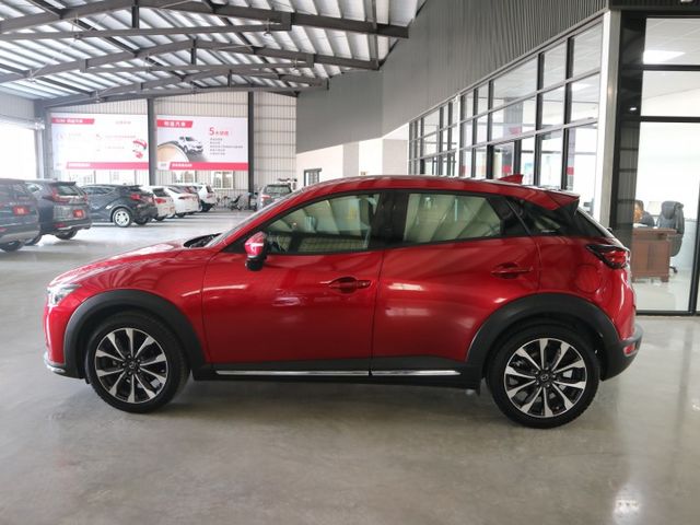 里程履約保證僅跑7萬 旗艦版ACC LED日行燈/頭燈/尾燈 CARPLAY 胎壓 前後行車紀錄器 導航 倒車顯影 盲點  第3張相片