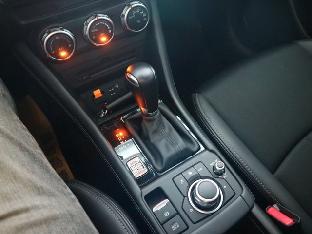 里程履約保證僅跑7萬 旗艦版ACC LED日行燈/頭燈/尾燈 CARPLAY 胎壓 前後行車紀錄器 導航 倒車顯影 盲點  第12張相片