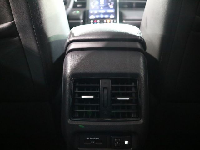 里程履約保證僅跑2萬 樂活版 福祉車 四向行車紀錄器 胎壓顯示 CARPLAY LED日行燈/頭燈/尾燈 ACC 盲點  第12張相片