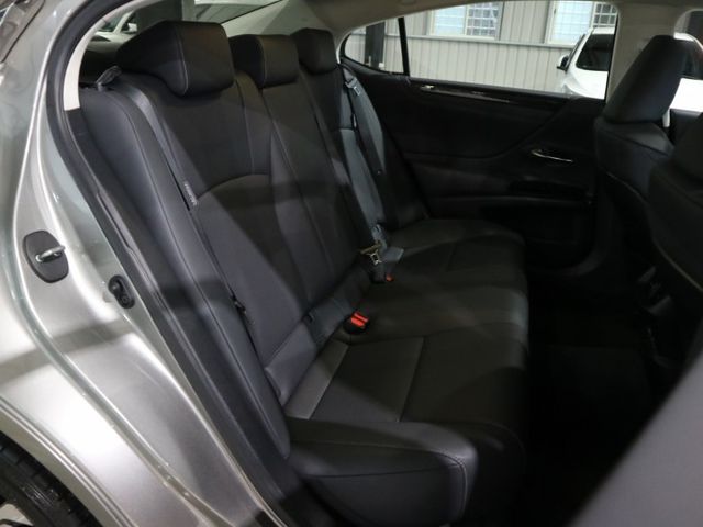 里程履約保證僅跑2萬 豪華版原廠保固 LED日行燈/頭燈/尾燈 CARPLAY ACC 盲點 車道偏離 雙電動/通風椅  第18張相片