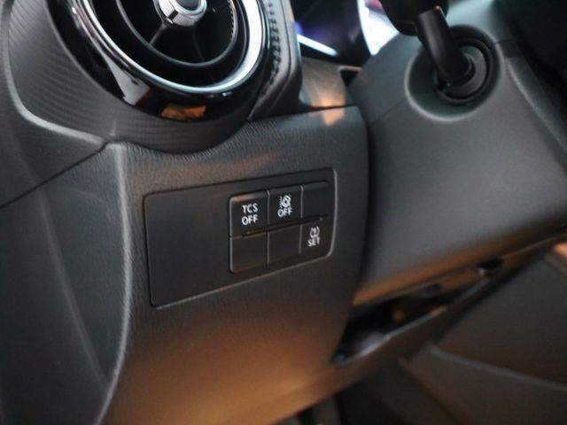 里程履約保證僅跑7萬 旗艦版ACC LED日行燈/頭燈/尾燈 CARPLAY 胎壓 前後行車紀錄器 導航 倒車顯影 盲點  第7張相片