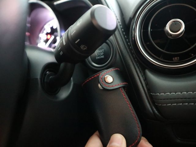 里程履約保證僅跑7萬 旗艦版ACC LED日行燈/頭燈/尾燈 CARPLAY 胎壓 前後行車紀錄器 導航 倒車顯影 盲點  第13張相片