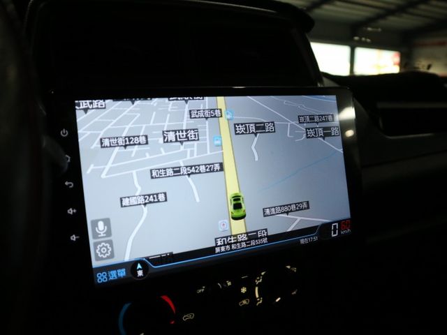 里程履約保證僅跑3萬 影音安卓機 三面蓬 自動頭燈 胎壓顯示 定速 衛星導航 倒車顯影 CARPLAY 前後行車紀錄器  第15張相片