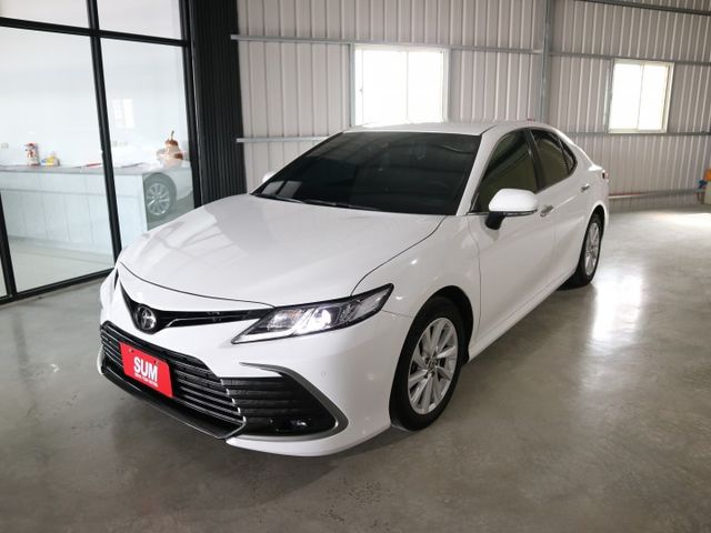 里程履約保證僅跑4萬 尊爵版原廠保固 CARPLAY 雙電動座椅 LED頭燈/日行燈/尾燈 盲點 抬頭顯示器 行車紀錄器  第2張相片