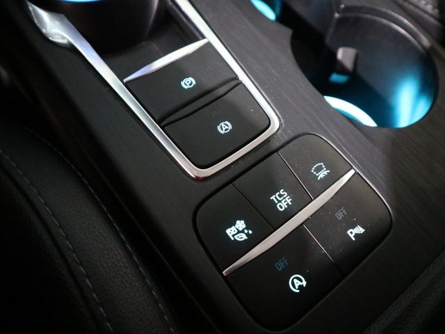 里程履約保證 頂級任性版 LED日行燈/頭燈/尾燈 車道偏離/置中 電動座椅 抬顯 倒車顯影 衛星導航 CARPLAY  第17張相片