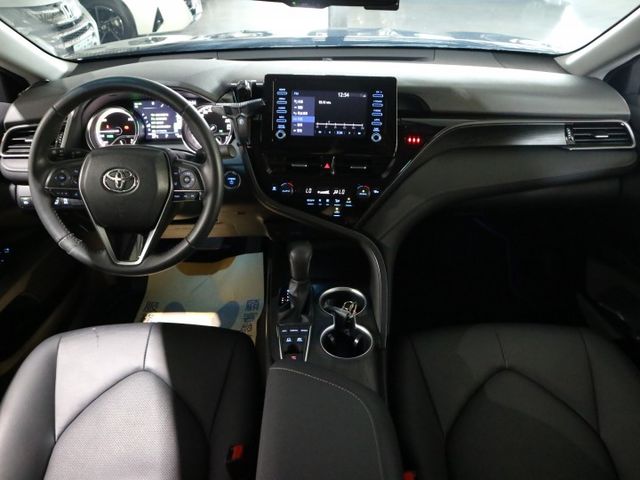 里程履約保證僅跑4萬 尊爵版 CARPLAY 抬頭顯示器 LED日行燈/頭燈/尾燈 電動座椅 盲點 ACC 倒車顯影  第11張相片