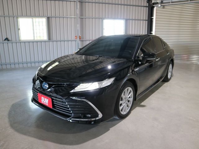 里程履約保證僅跑3萬 尊爵版 CARPLAY 抬頭顯示器 LED日行燈/頭燈/尾燈 電動座椅 盲點 ACC 倒車顯影  第2張相片