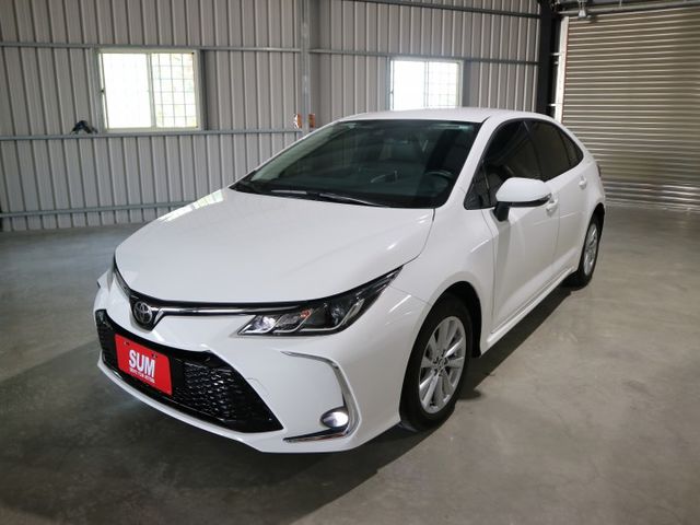里程履約保證僅跑9千 豪華版原廠保固 i-Key 盲點偵測 ACC 車道偏離 CARPLAY LED日行燈 胎壓偵測  第2張相片