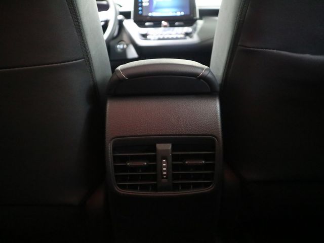 里程履約保證僅跑9千 豪華版原廠保固 i-Key 盲點偵測 ACC 車道偏離 CARPLAY LED日行燈 胎壓偵測  第12張相片