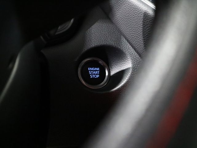 里程履約保證僅跑2萬 豪華影音版 原廠保固 衛星導航 倒車顯影 CARPLAY 盲點偵測 ACC 車道偏離 i-Key  第12張相片