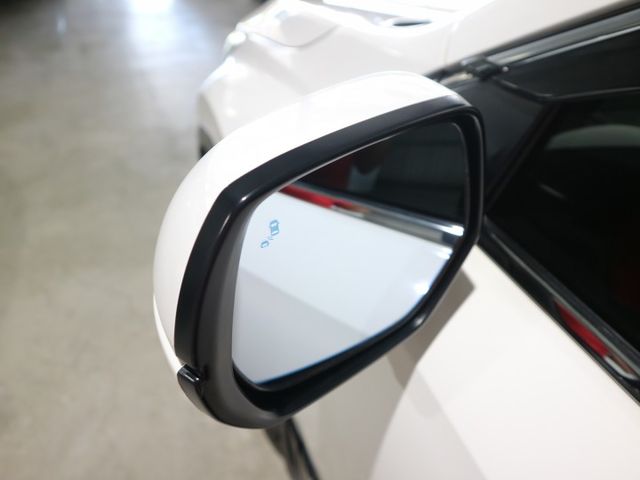 里程履約保證僅跑8萬 加配盲點偵測/環景 衛星導航 胎壓顯示 CARPLAY 電動尾門 車道偏離 ACC 換檔撥片 恆溫  第7張相片