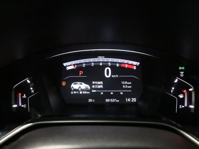 里程履約保證僅跑8萬 加配盲點偵測/環景 衛星導航 胎壓顯示 CARPLAY 電動尾門 車道偏離 ACC 換檔撥片 恆溫  第12張相片