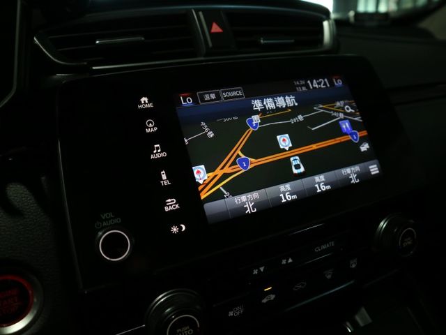 里程履約保證僅跑8萬 加配盲點偵測/環景 衛星導航 胎壓顯示 CARPLAY 電動尾門 車道偏離 ACC 換檔撥片 恆溫  第14張相片
