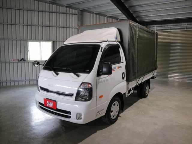 里程履約保證僅跑7千 加裝鐵架帆布 前後行車紀錄器 皮椅 霧燈 冷暖空調 斜坡起步 ESC+ABS 胎壓偵測 絕佳車況  第2張相片