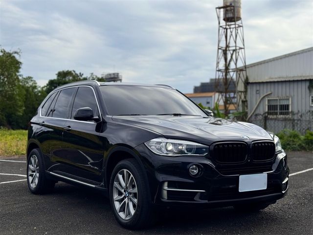 BMW寶馬 X5 XDRIVE30D  第3張相片