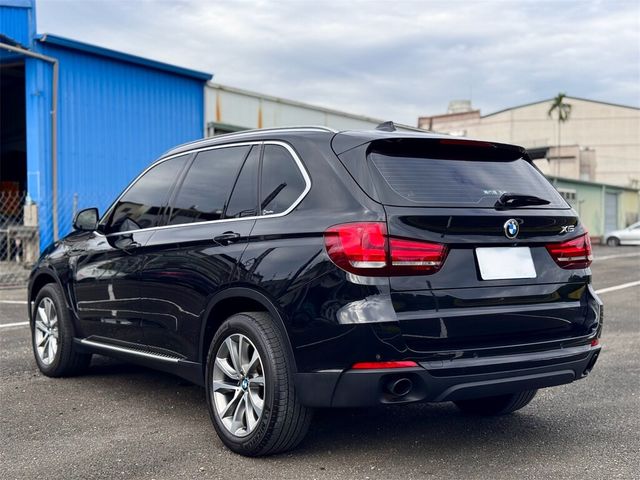 BMW寶馬 X5 XDRIVE30D  第6張相片