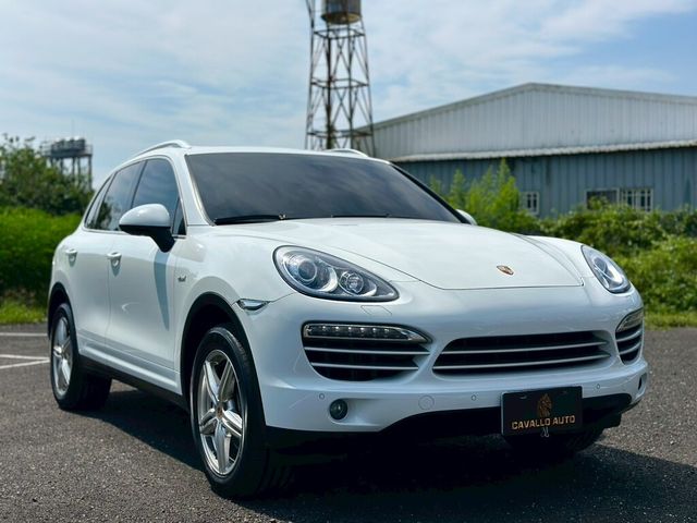 PORSCHE保時捷 CAYENNE  第2張相片