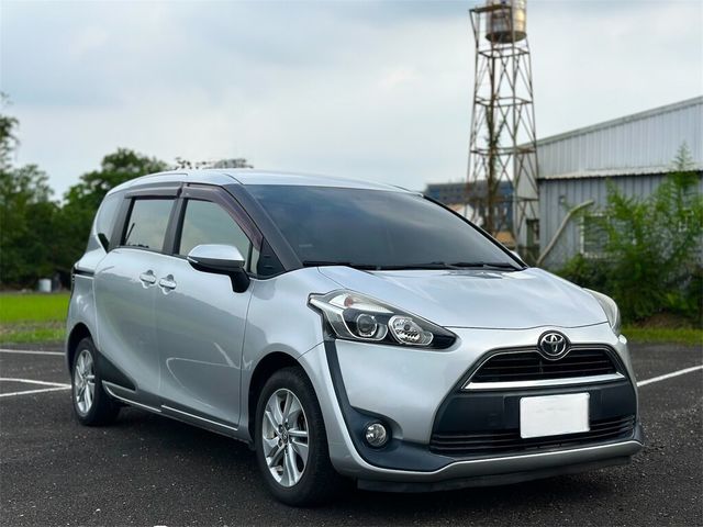 TOYOTA豐田 SIENTA  第2張相片