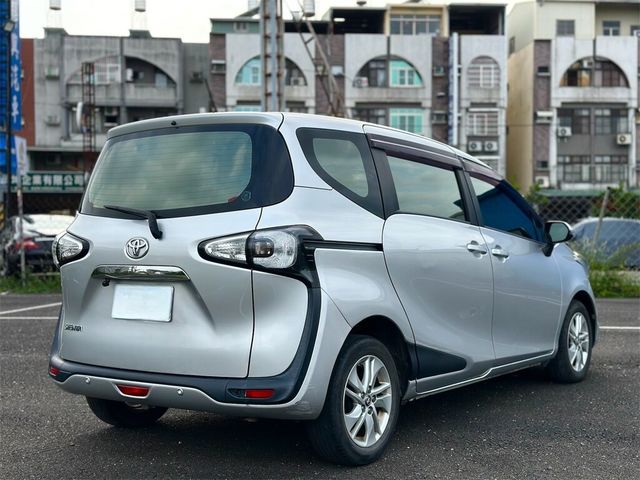 TOYOTA豐田 SIENTA  第3張相片