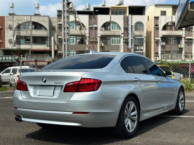 BMW寶馬 520I  第3張相片