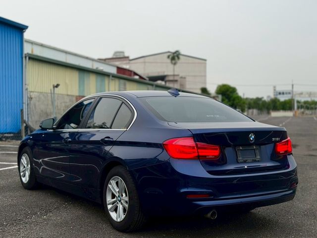 BMW寶馬 318I LUXURY  第6張相片