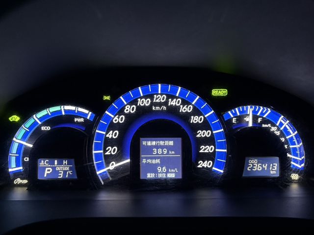 TOYOTA豐田 CAMRY HYBRID  第9張相片