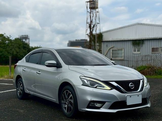 NISSAN日產 SENTRA  第3張相片