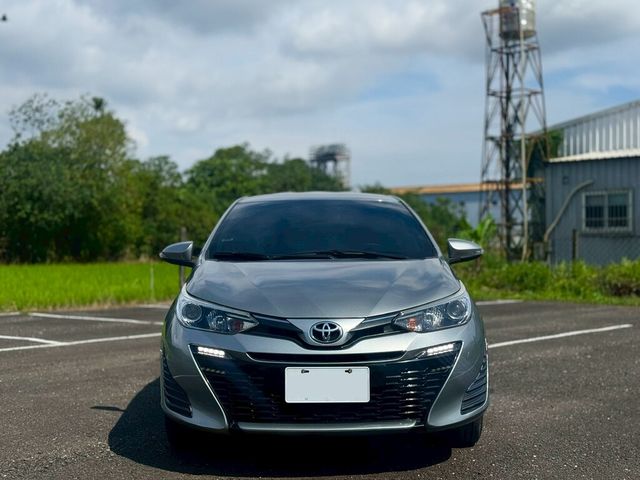 TOYOTA豐田 YARIS  第2張相片