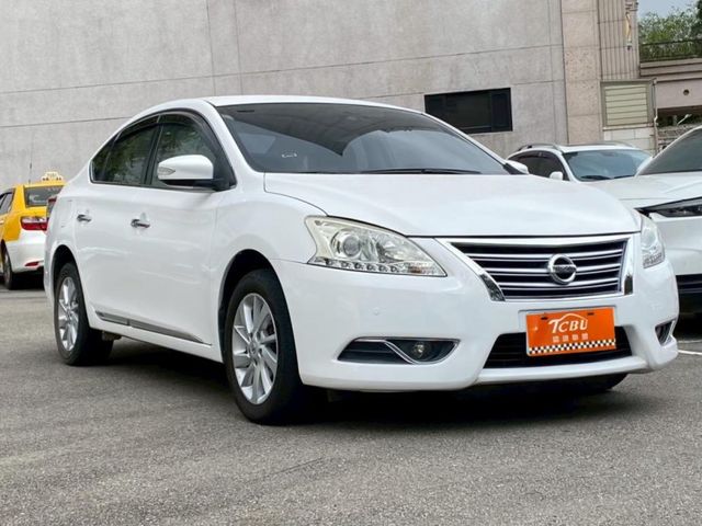 Nissan Sentra  第4張相片