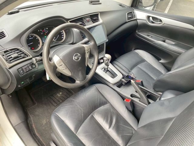 Nissan Sentra  第10張相片