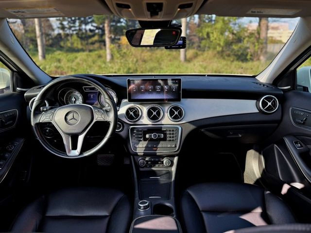 Mercedes-Benz/賓士 GLA250  第2張相片