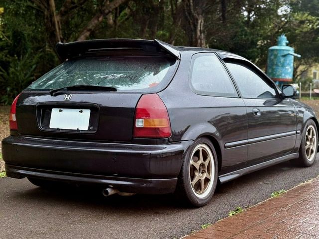 Honda Civic  第7張相片