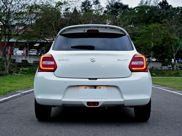 Suzuki SWIFT  第8張相片