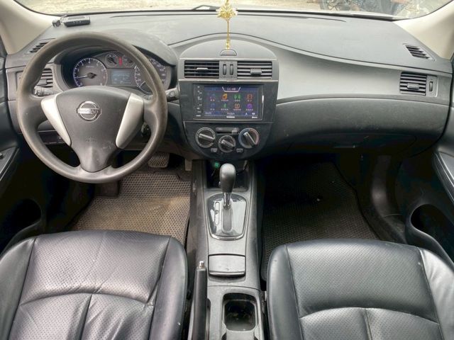 Nissan Tiida  第2張相片