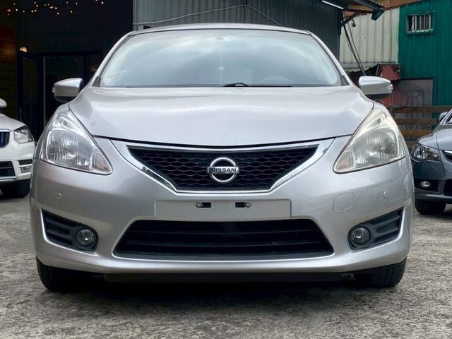 Nissan Tiida  第6張相片