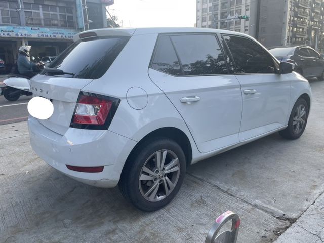 Skoda Fabia  第1張相片