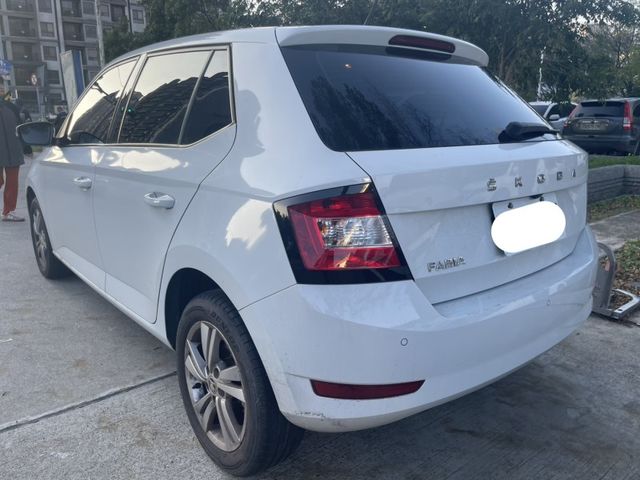 Skoda Fabia  第6張相片