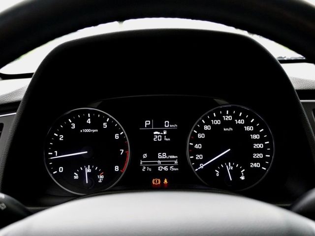 Hyundai Elantra  第4張相片