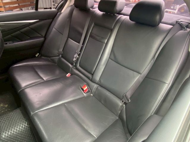 Infiniti Q50  第1張相片